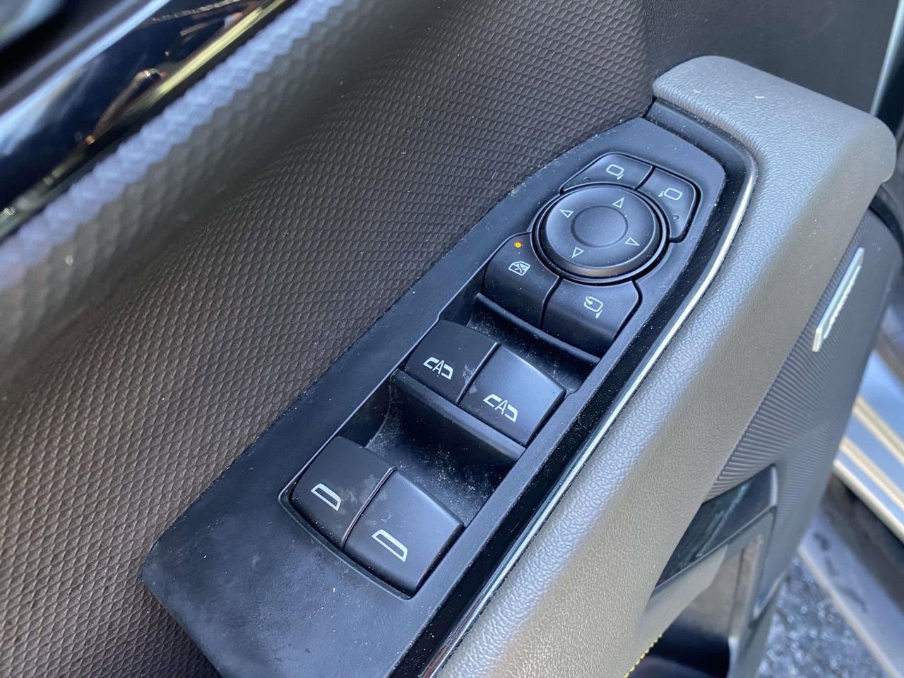 Used 2023 Chevrolet Silverado 1500 ZR2 w/ ZR2 Bison Edition image 17