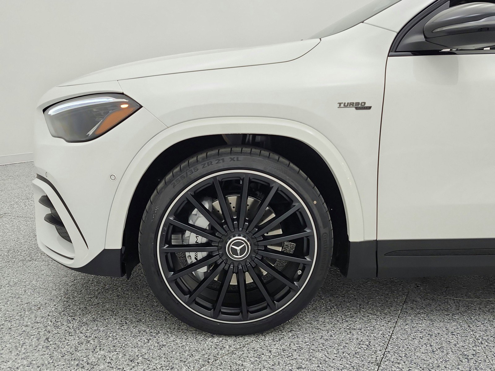 New 2026 Mercedes-Benz GLA 35 AMG 4MATIC image 13