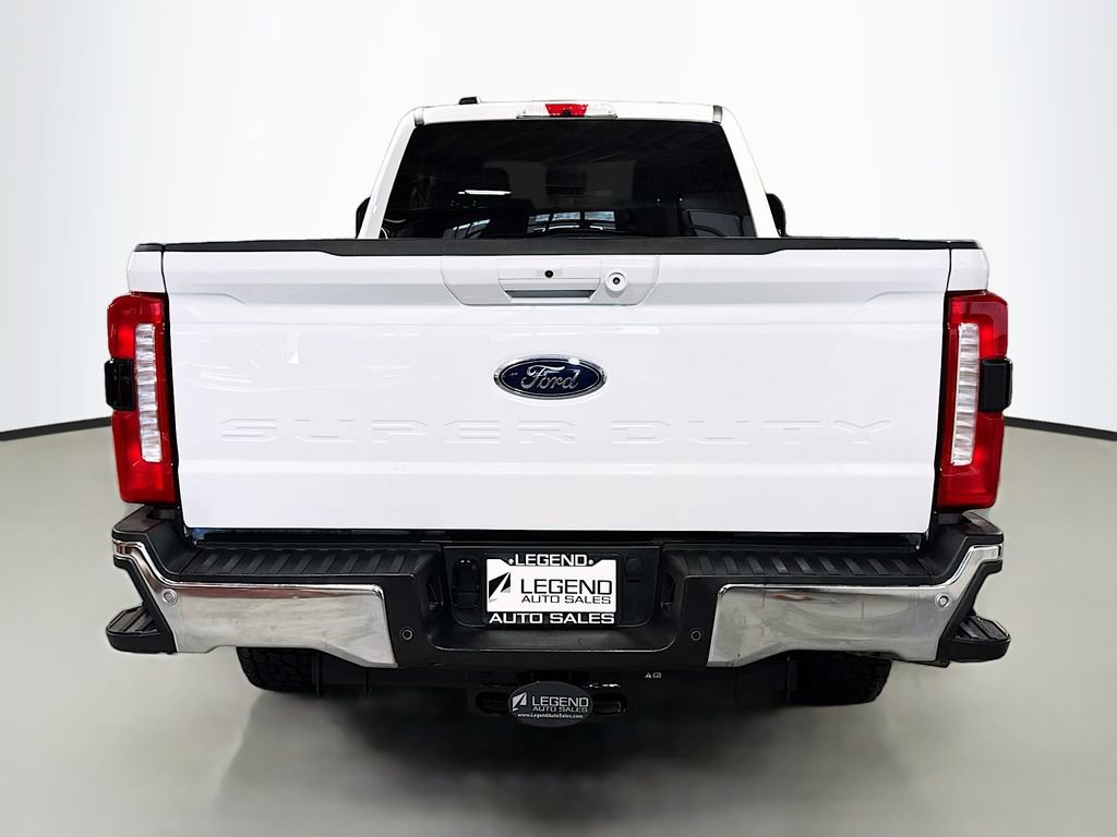 Used 2025 Ford F350 Lariat AWD/4WD image 8