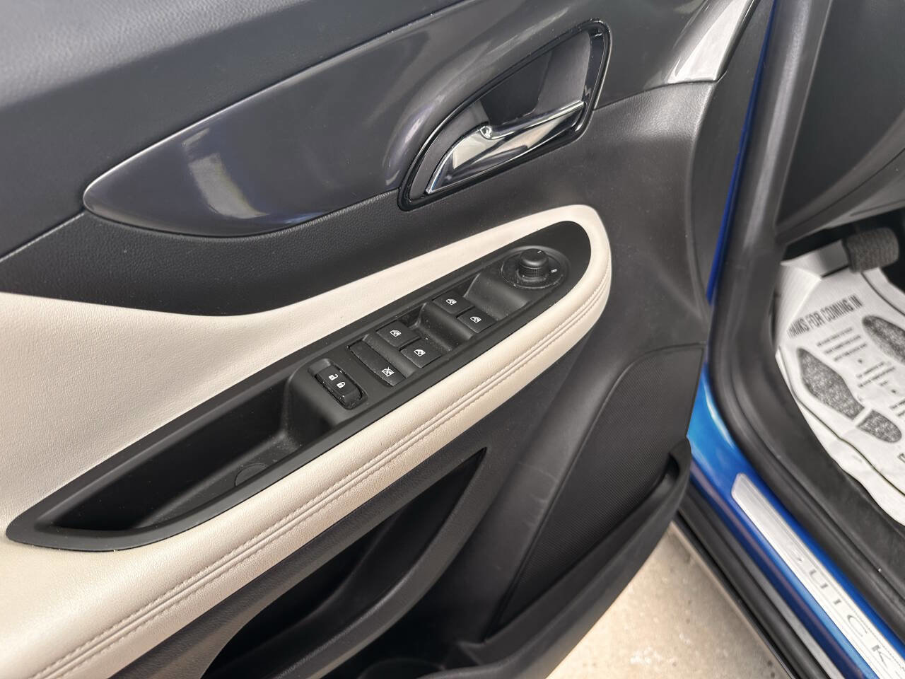 Used 2017 Buick Encore Preferred AWD/4WD image 20