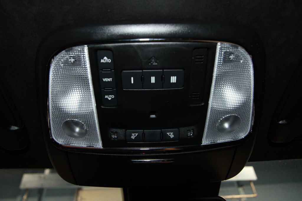 Used 2023 Dodge Charger Scat Pack image 17