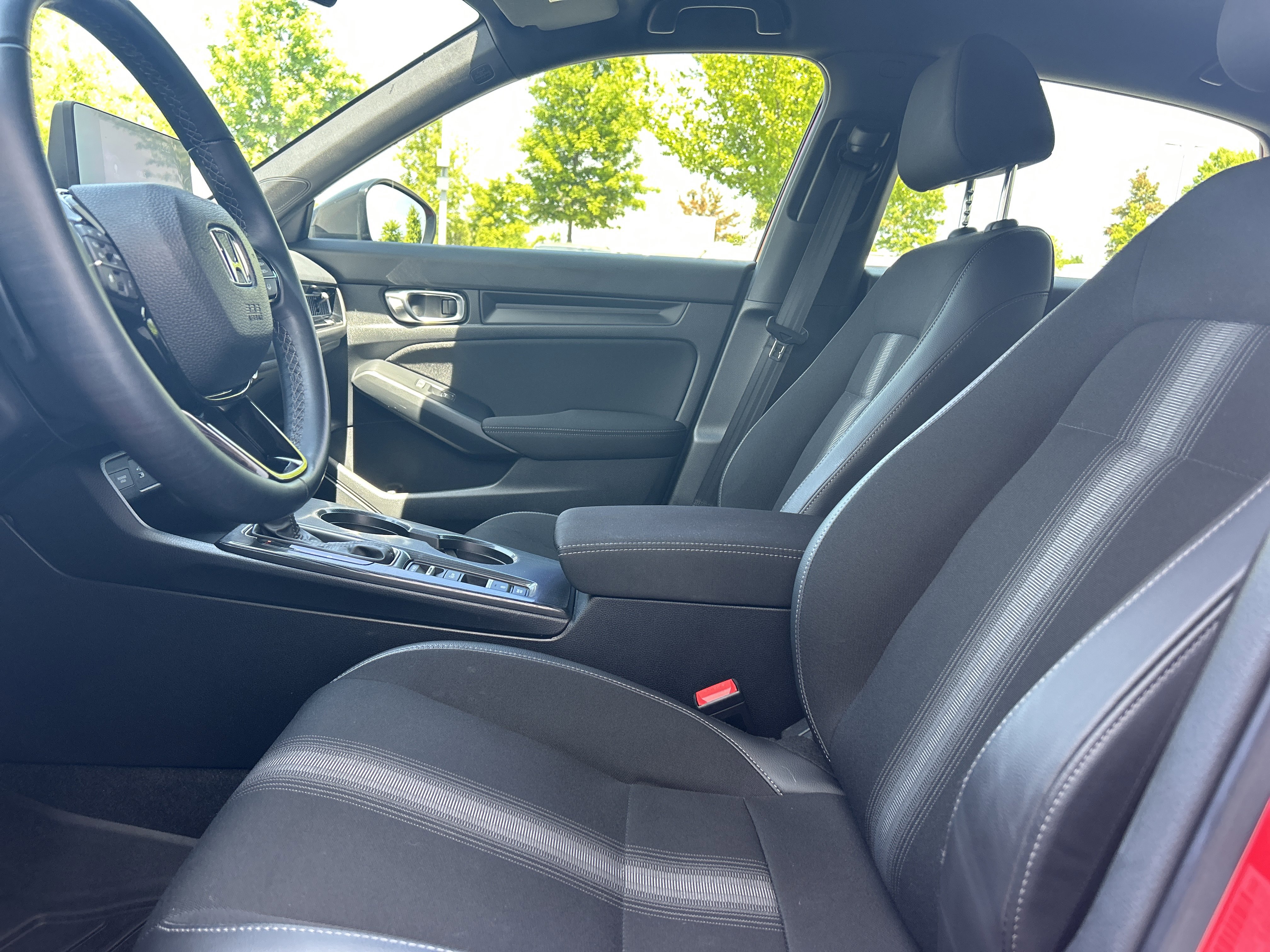 Used 2025 Honda Civic Sport image 24