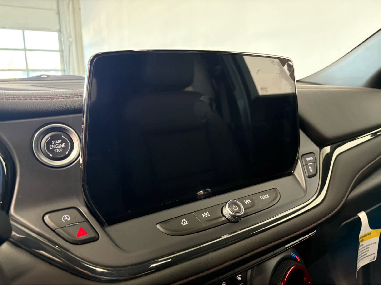 Certified 2025 Chevrolet Blazer RS w/ Driver Confidence II Package image 21