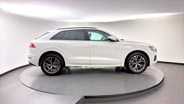 Used 2023 Audi Q8 Premium w/ Convenience Package AWD/4WD image 8