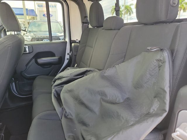 Used 2021 Jeep Gladiator Sport AWD/4WD image 15