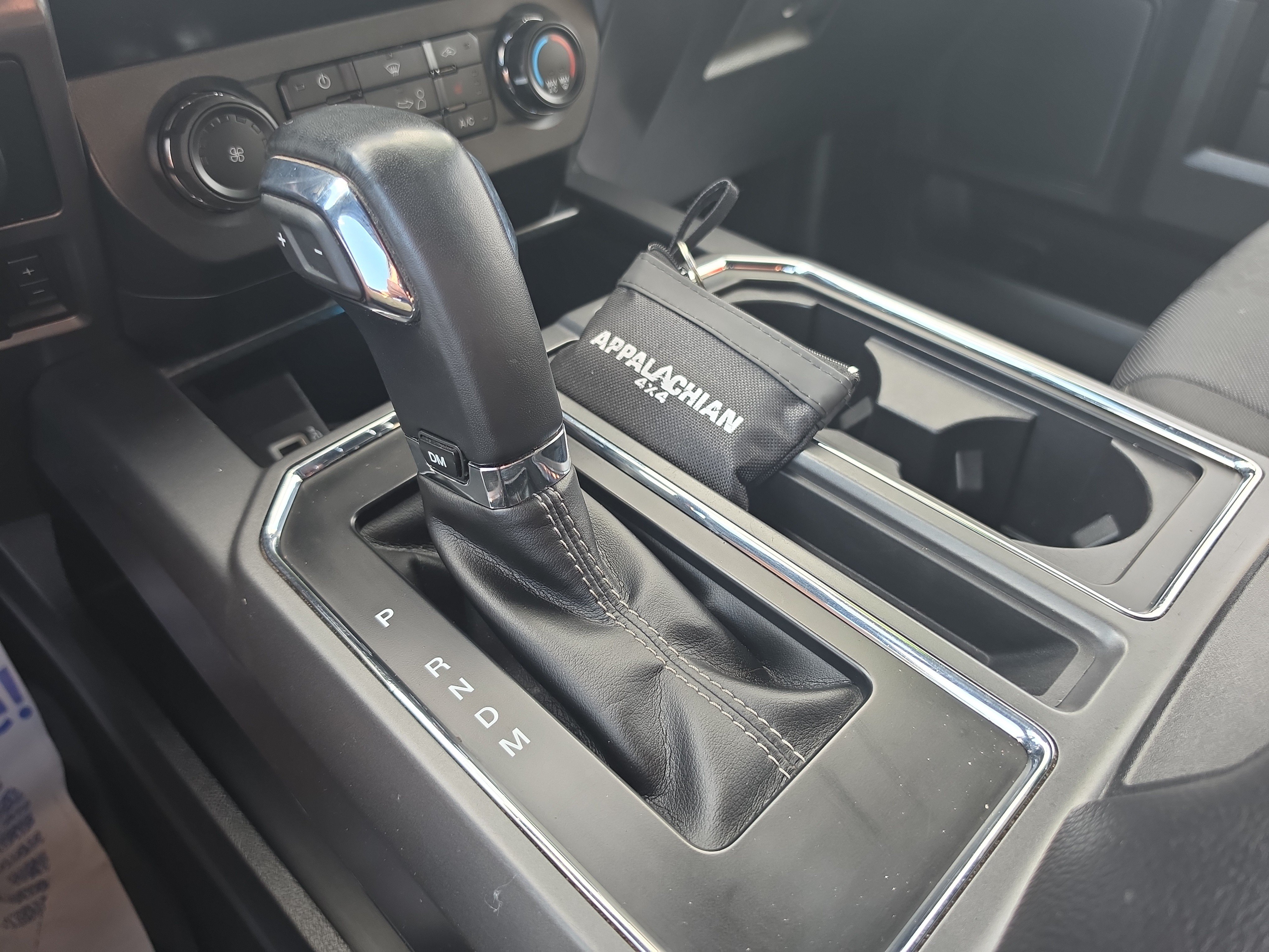Used 2019 Ford F150 XLT w/ Equipment Group 302A Luxury AWD/4WD image 25