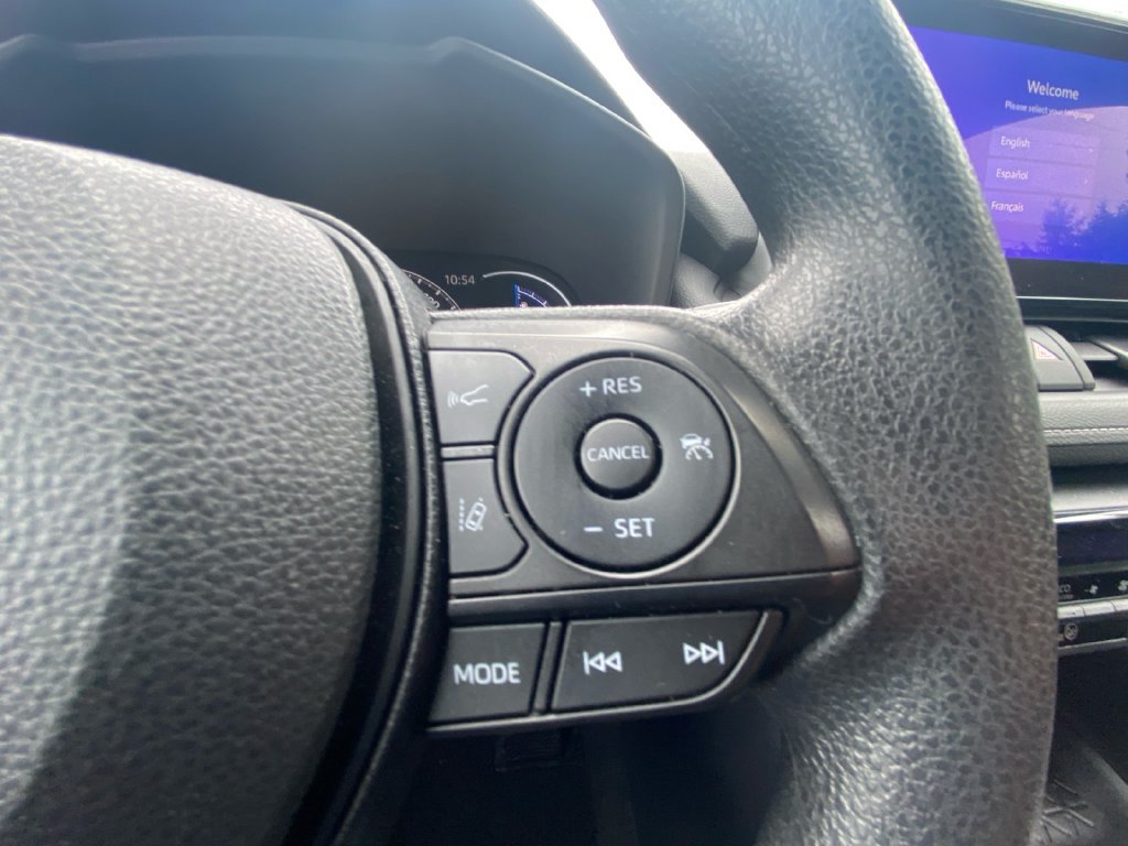 Used 2024 Toyota RAV4 XLE AWD/4WD image 18