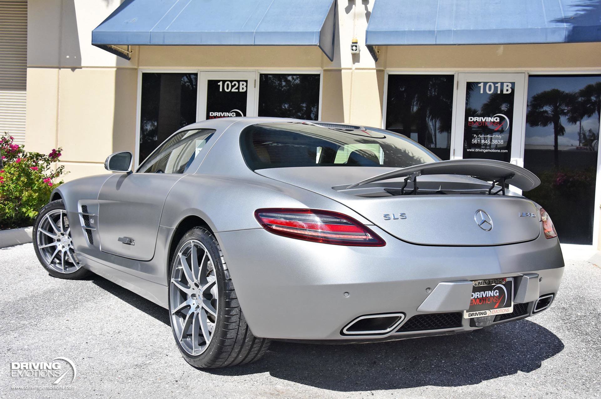 Used 2011 Mercedes-Benz SLS AMG Coupe image 33