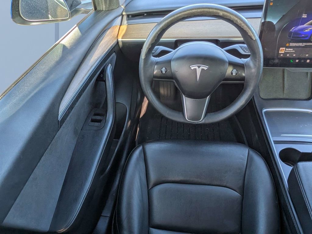 Used 2022 Tesla Model 3 Standard Range image 14