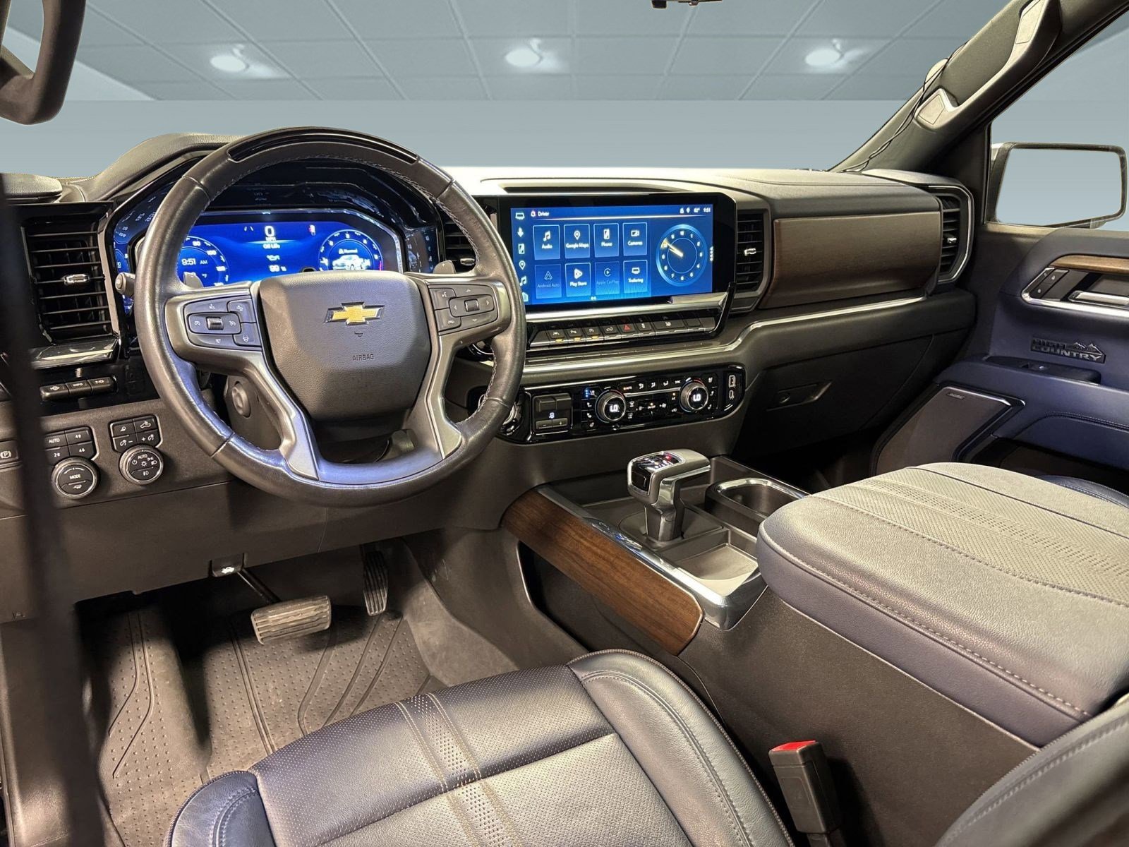 Certified 2023 Chevrolet Silverado 1500 High Country image 28