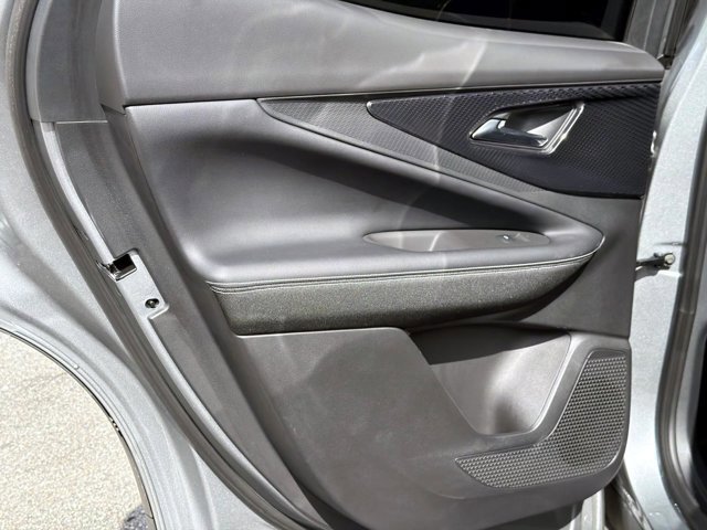 Used 2025 Chevrolet Blazer EV LT AWD/4WD image 11