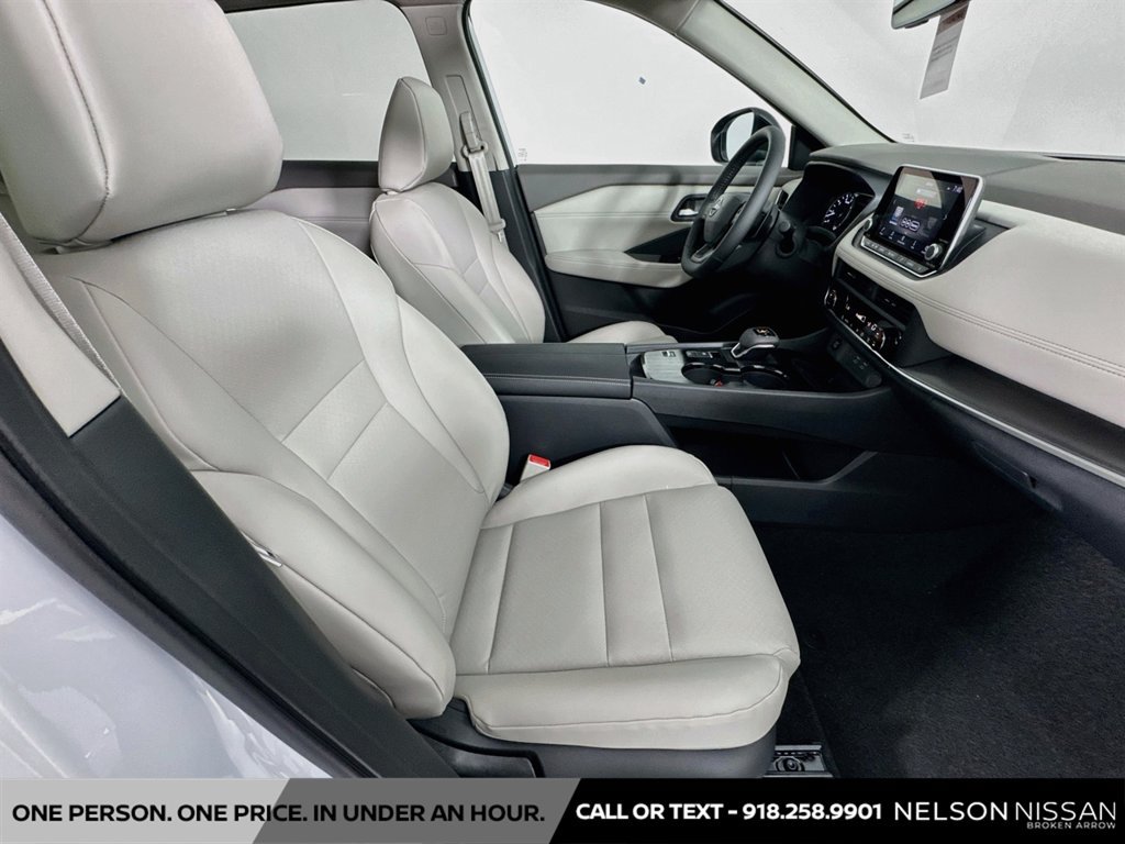 New 2026 Nissan Rogue Dark Armor FWD image 27