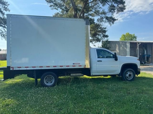 Used 2022 Chevrolet Silverado 3500 W/T RWD image 5
