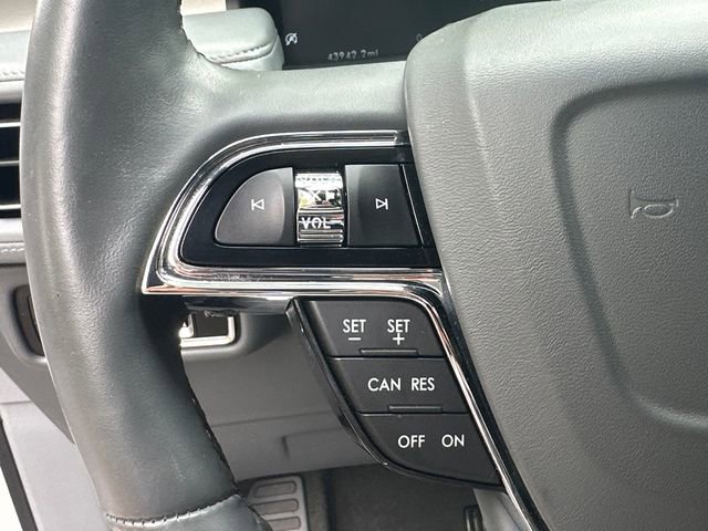Used 2023 Lincoln Nautilus Reserve FWD image 25