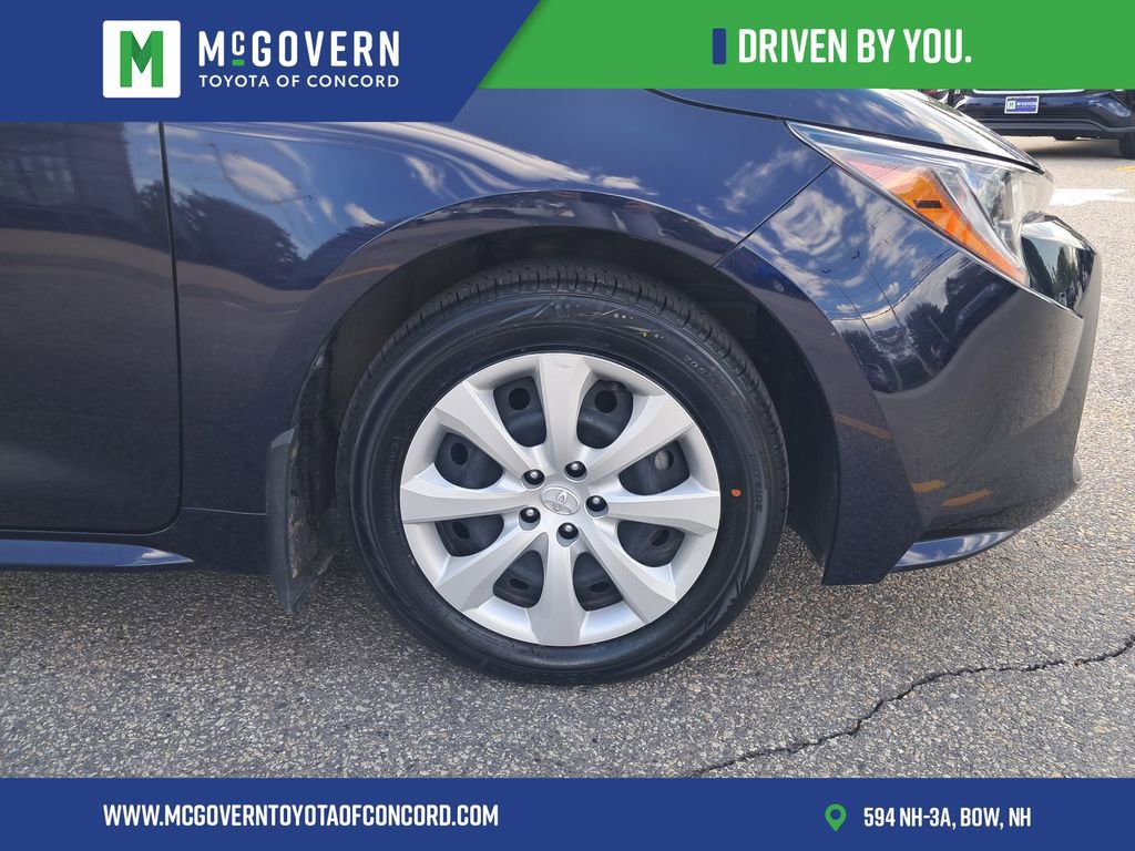 Used 2023 Toyota Corolla LE w/ Carpet Mat Package (TMS) FWD image 10