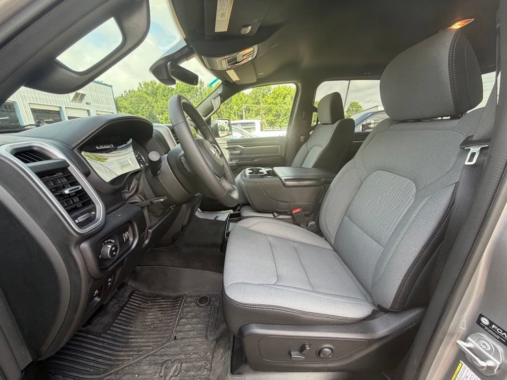 Used 2022 RAM 1500 Lone Star AWD/4WD image 14