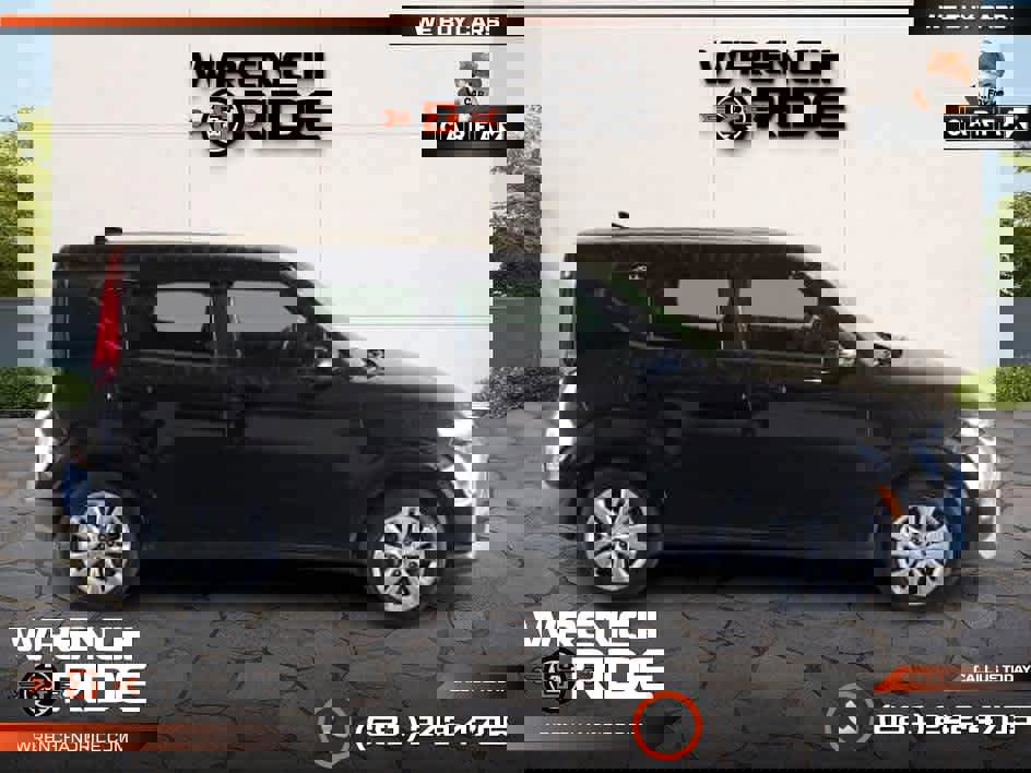 Used 2020 Kia Soul LX image 3