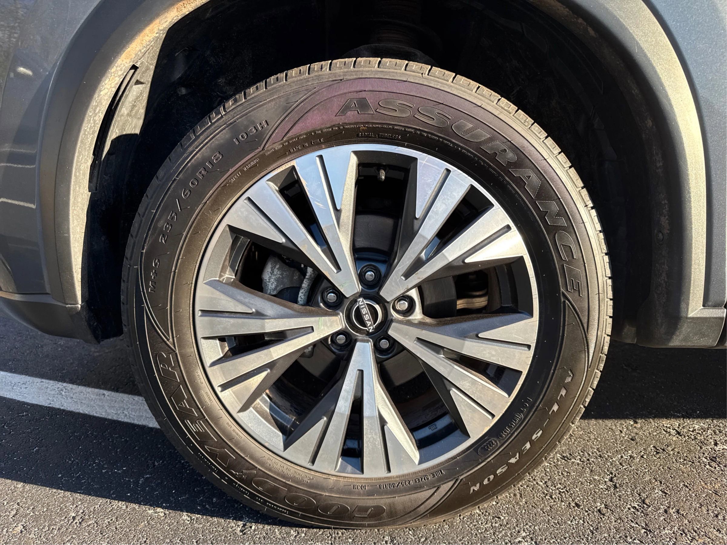 Used 2022 Nissan Rogue SV image 16