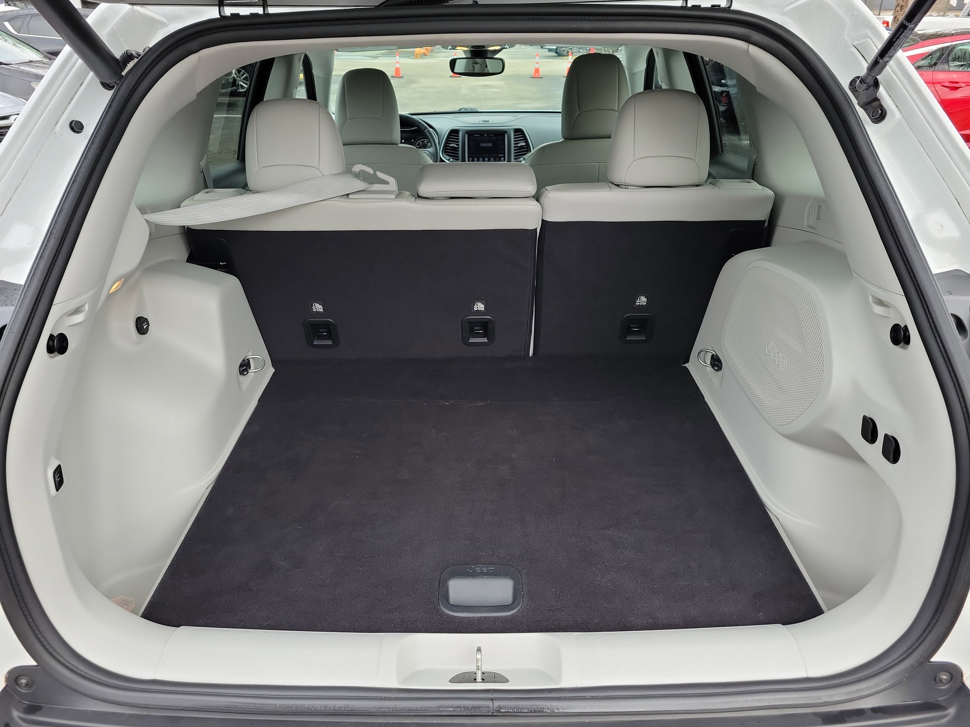 Used 2021 Jeep Cherokee Latitude Lux w/ Sun & Sound Group image 14