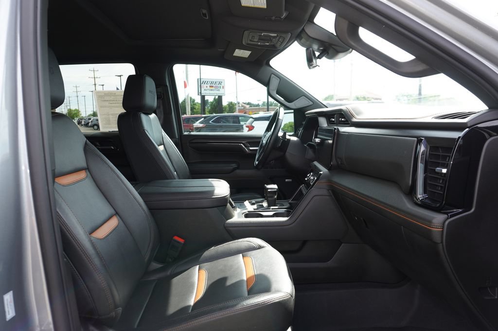 Used 2024 GMC Sierra 1500 AT4 w/ Technology Package AWD/4WD image 31