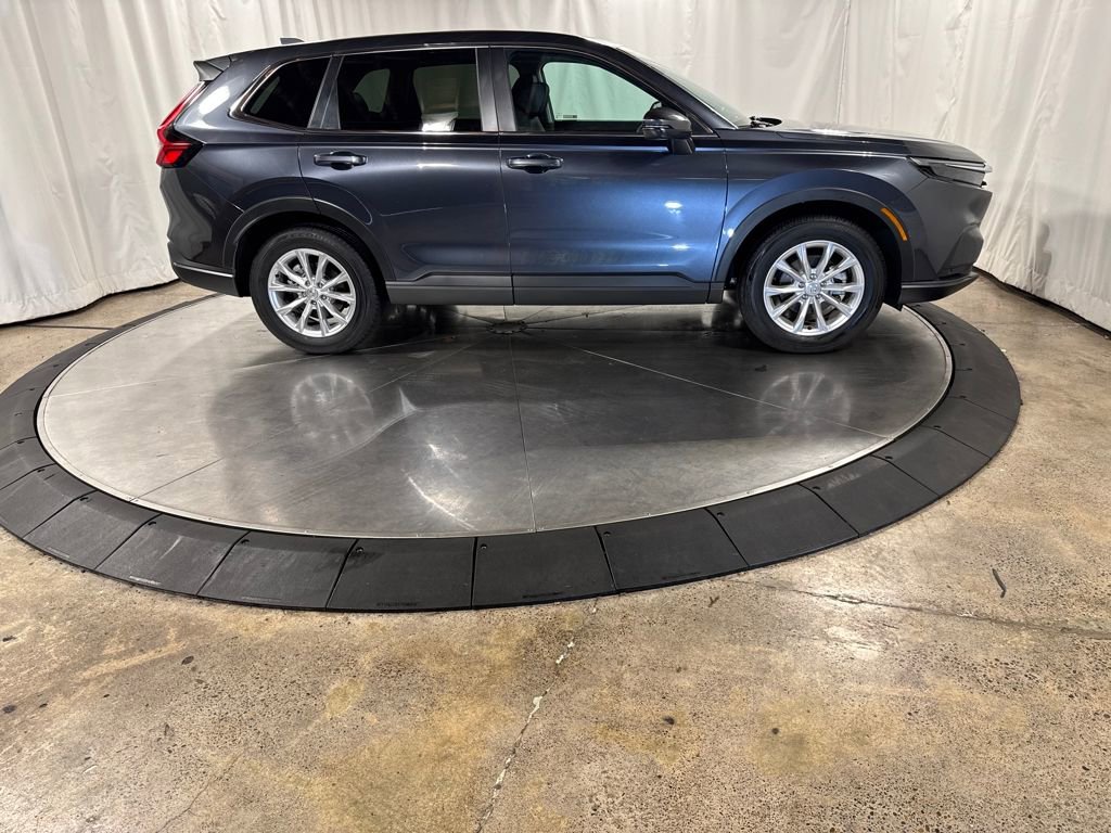 Used 2025 Honda CR-V EX-L image 9