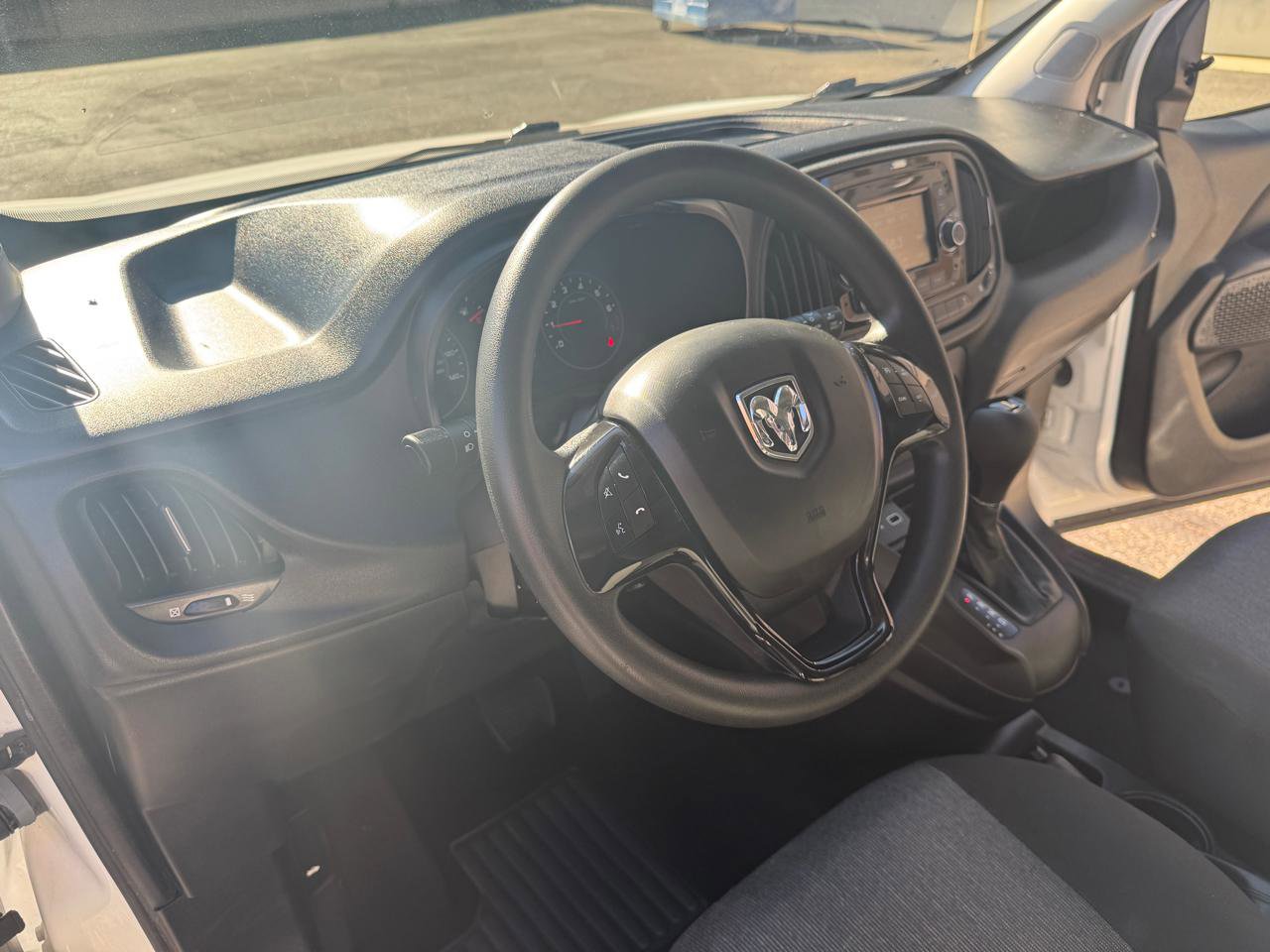 Used 2022 RAM ProMaster City Base image 12