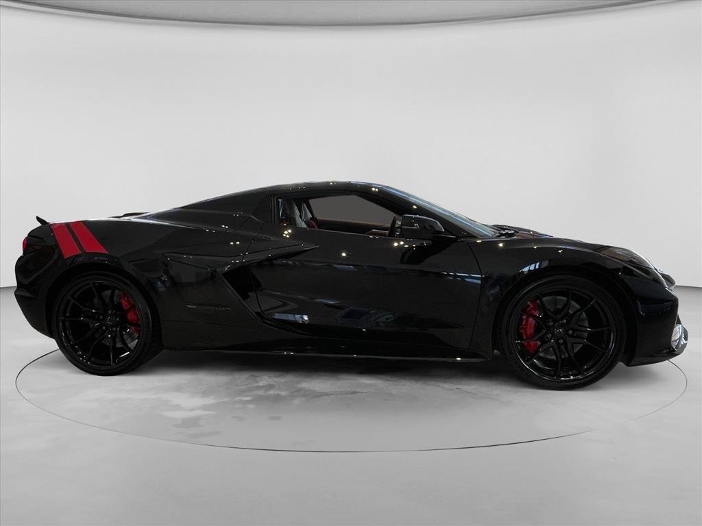 New 2027 Chevrolet Corvette Grand Sport RWD image 8