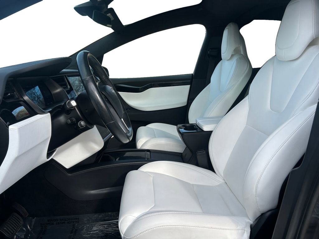 Used 2019 Tesla Model X Long Range image 10