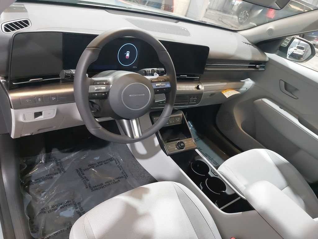 Certified 2025 Hyundai Kona SEL FWD image 15