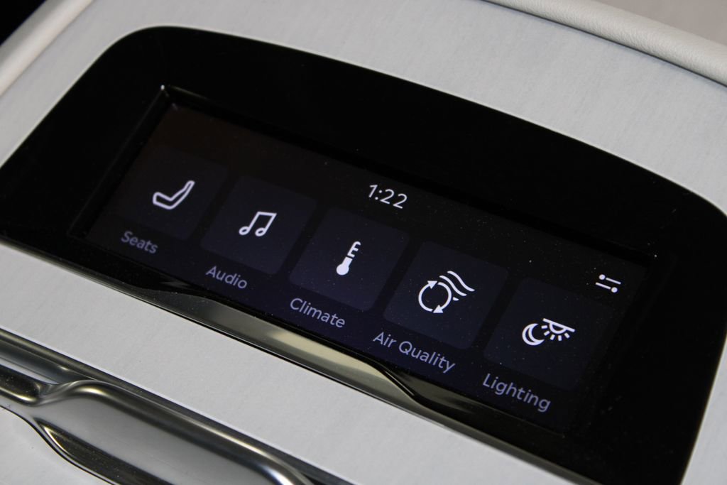 New 2026 Lincoln Navigator Reserve AWD/4WD image 36