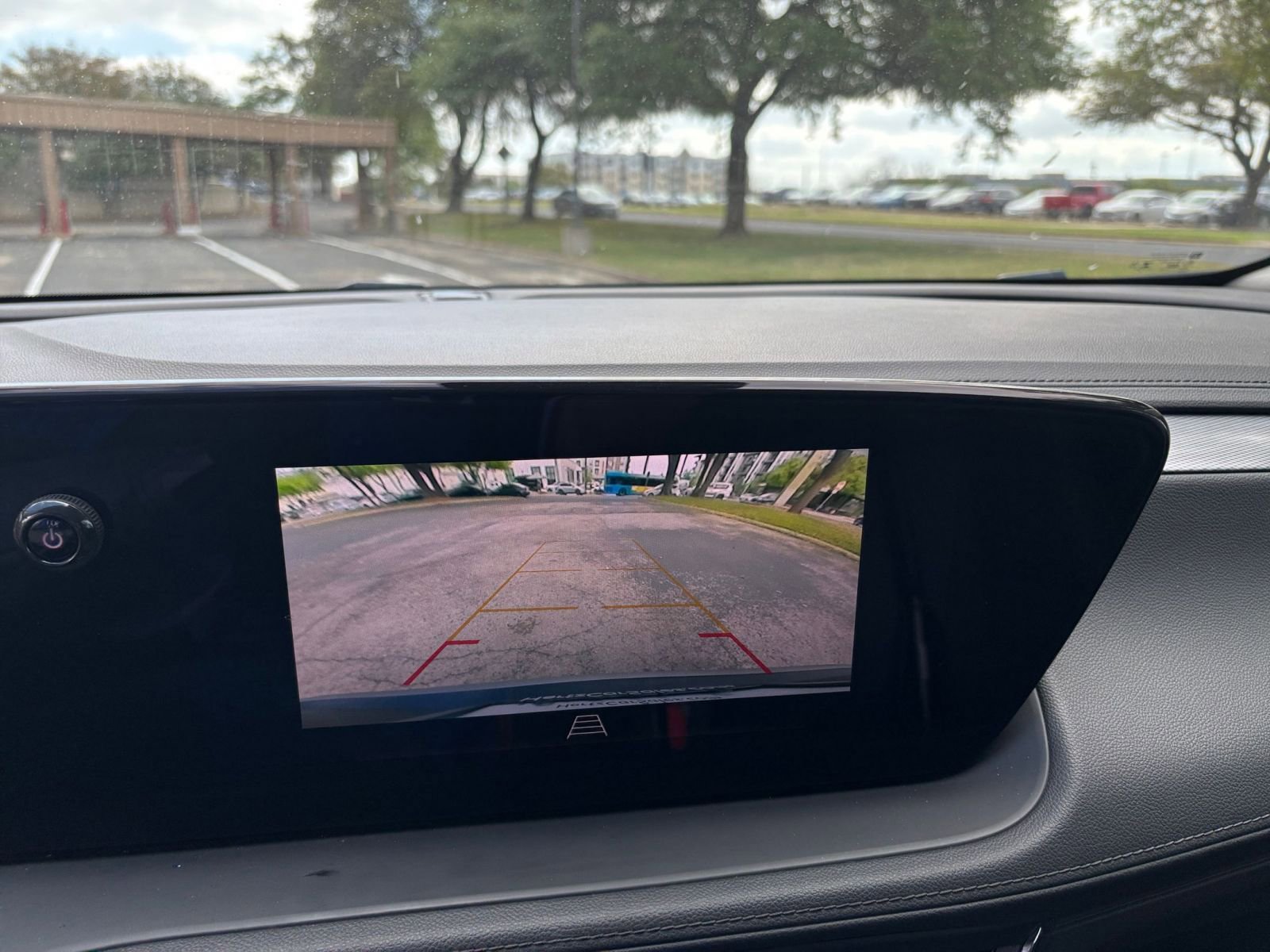 Used 2025 Buick Encore GX Preferred image 21