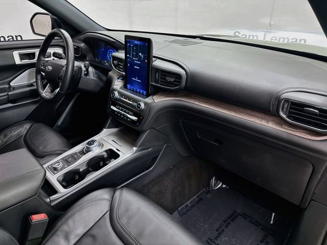 Used 2020 Ford Explorer Platinum w/ Premium Technology Package AWD/4WD image 32