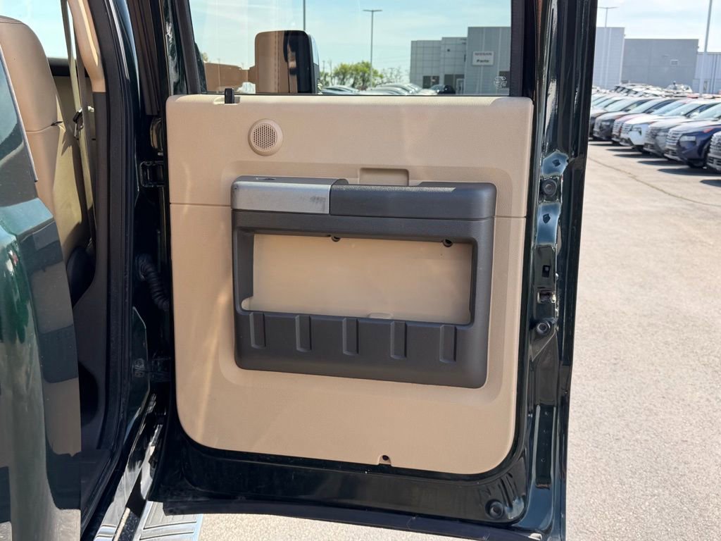 Used 2015 Ford F250 Lariat w/ Chrome Package image 19