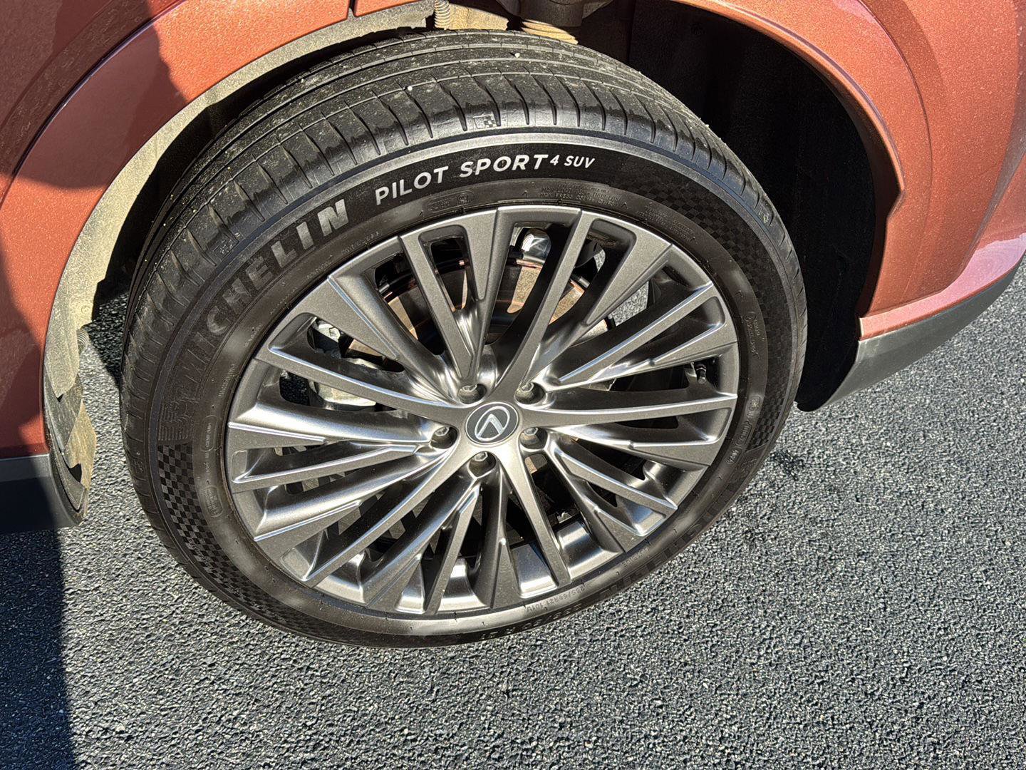 Certified 2023 Lexus RX 350 w/ Accessory Package (Z1) image 32