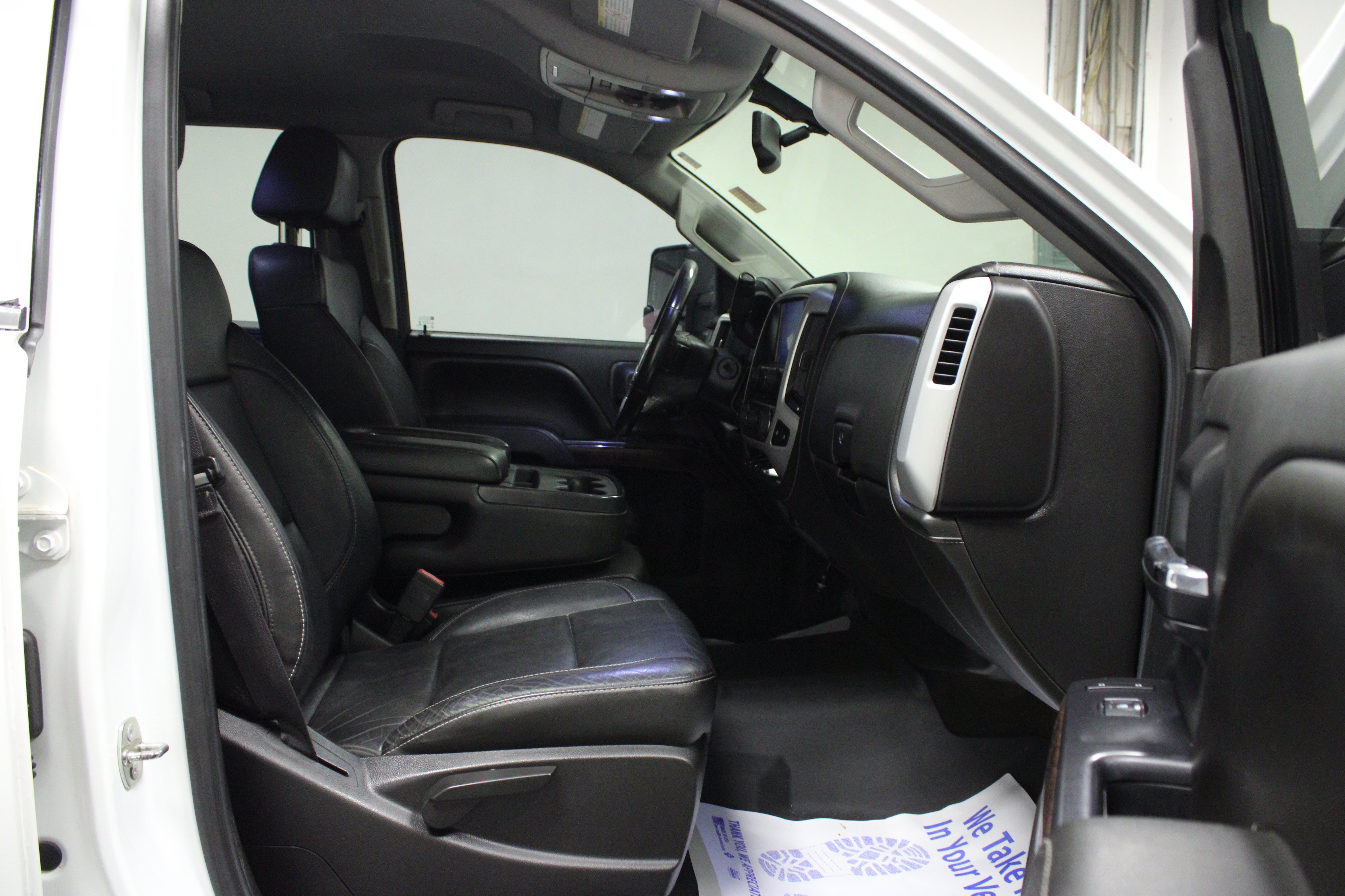 Used 2015 GMC Sierra 2500 SLE w/ SLE Preferred Package AWD/4WD image 16