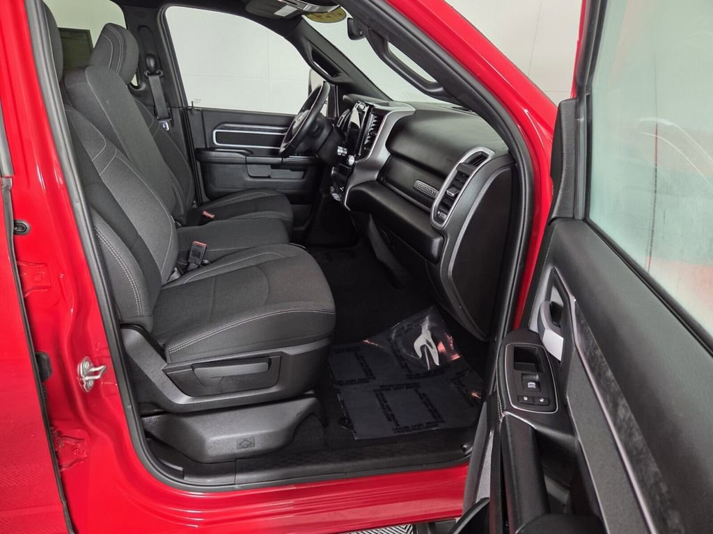 Used 2024 RAM 2500 Big Horn w/ Night Edition image 28