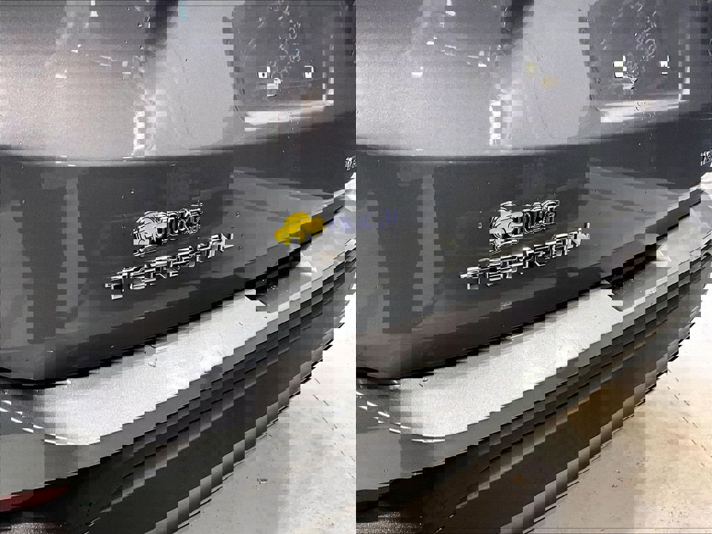 Used 2018 GMC Terrain SLE w/ Driver Convenience Package image 25