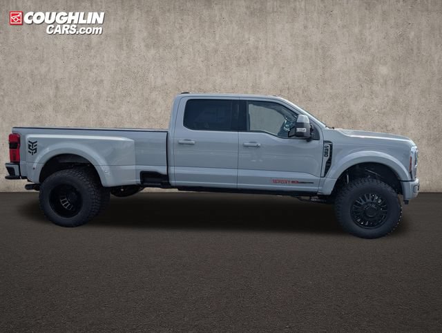 New 2026 Ford F450 Platinum w/ Platinum Plus Package AWD/4WD image 9