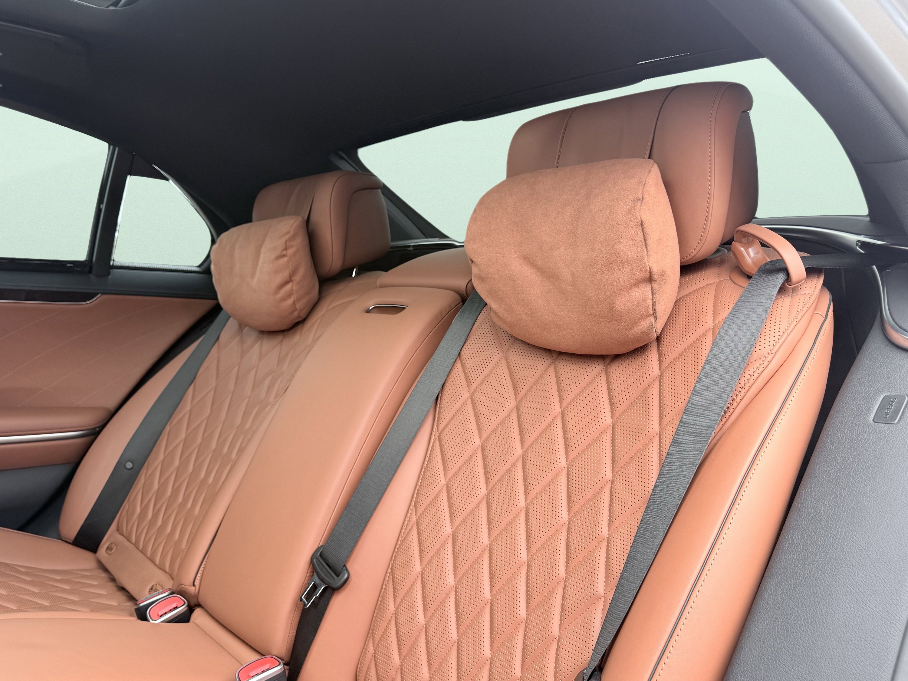 Used 2023 Mercedes-Benz S 580 4MATIC Sedan image 32