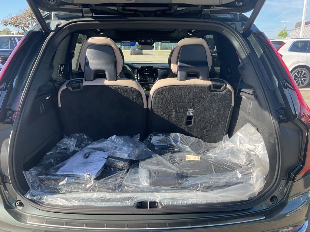 New 2027 Volvo XC90 B6 Plus AWD/4WD image 9
