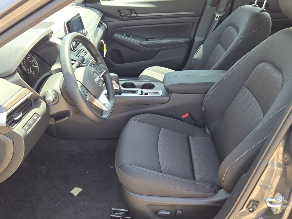 New 2026 Nissan Altima 2.5 SV AWD/4WD image 19