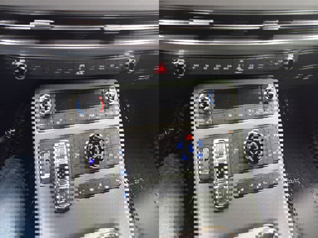 New 2025 Hyundai Palisade SEL image 11