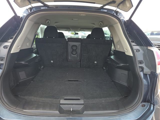 Used 2014 Nissan Rogue S image 13