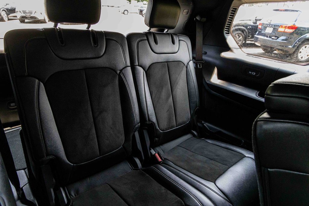 Used 2023 Jeep Grand Cherokee L Laredo image 26