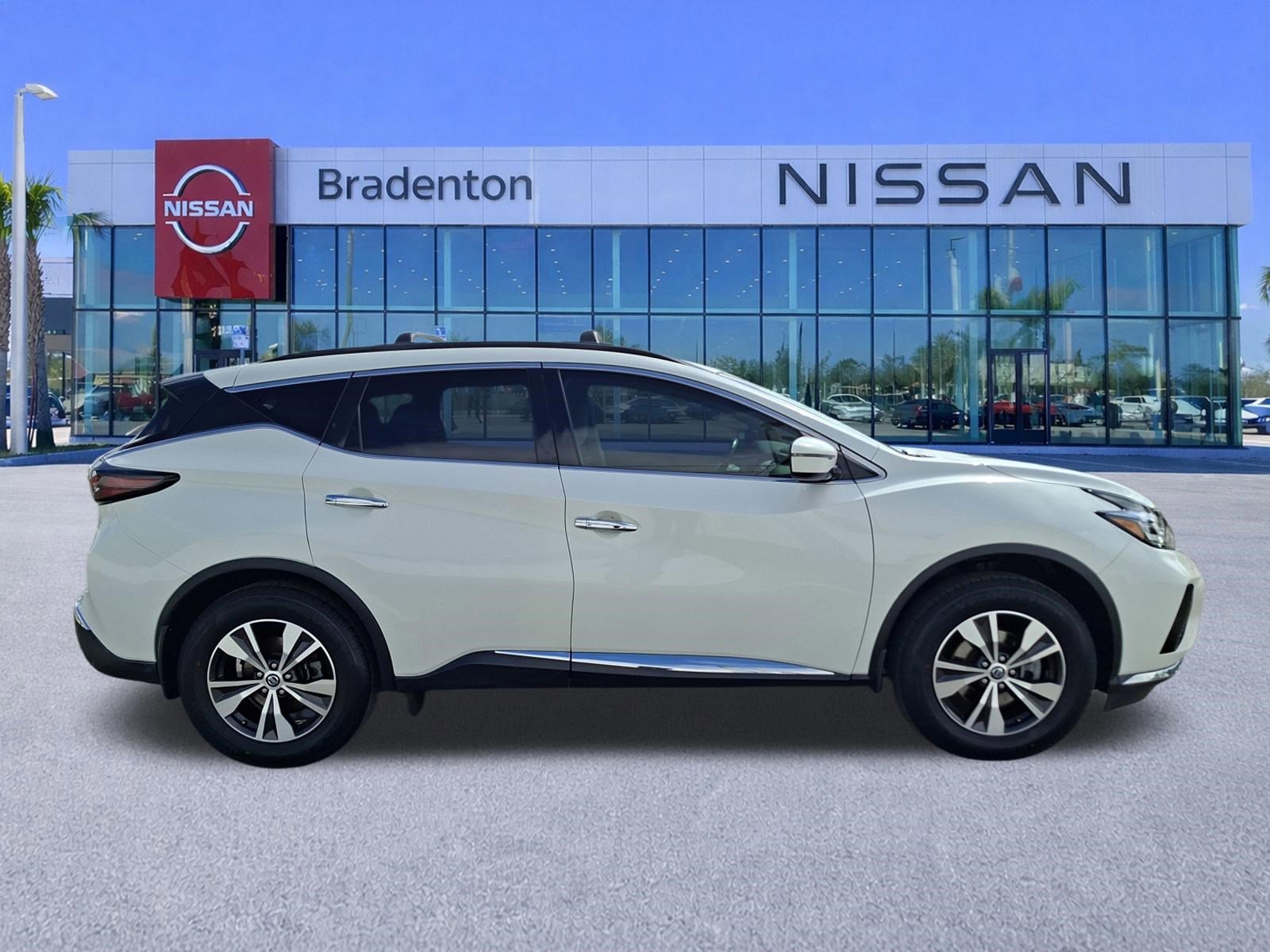 Certified 2019 Nissan Murano SV image 4