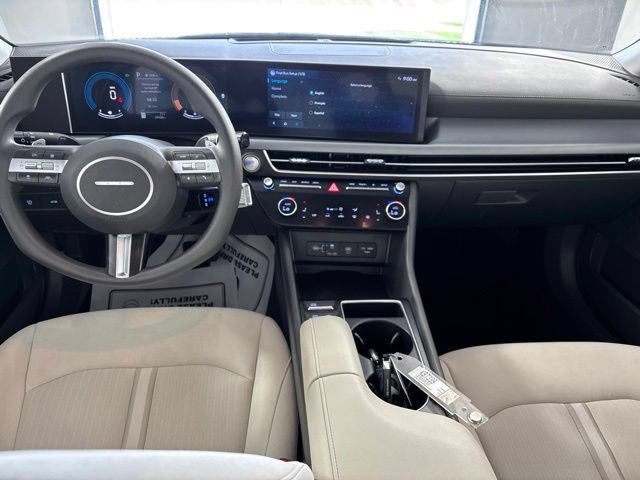 Used 2024 Hyundai Sonata SEL FWD image 2