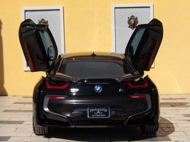 Used 2019 BMW i8 Coupe image 17