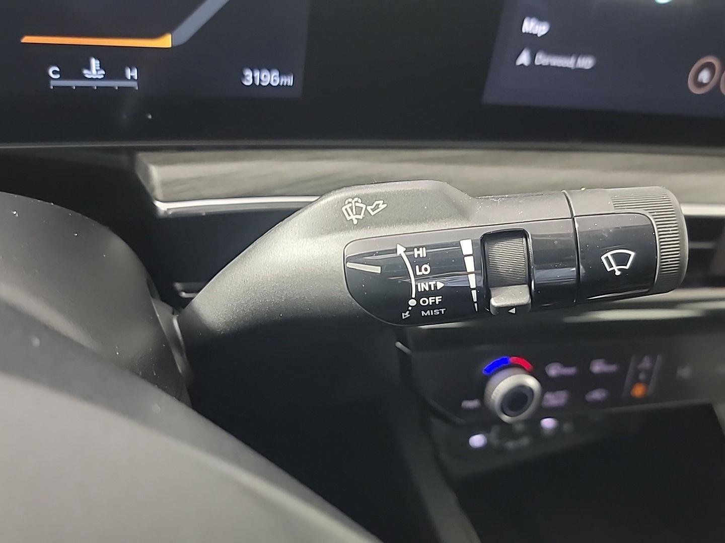 Used 2025 Kia K5 EX image 27