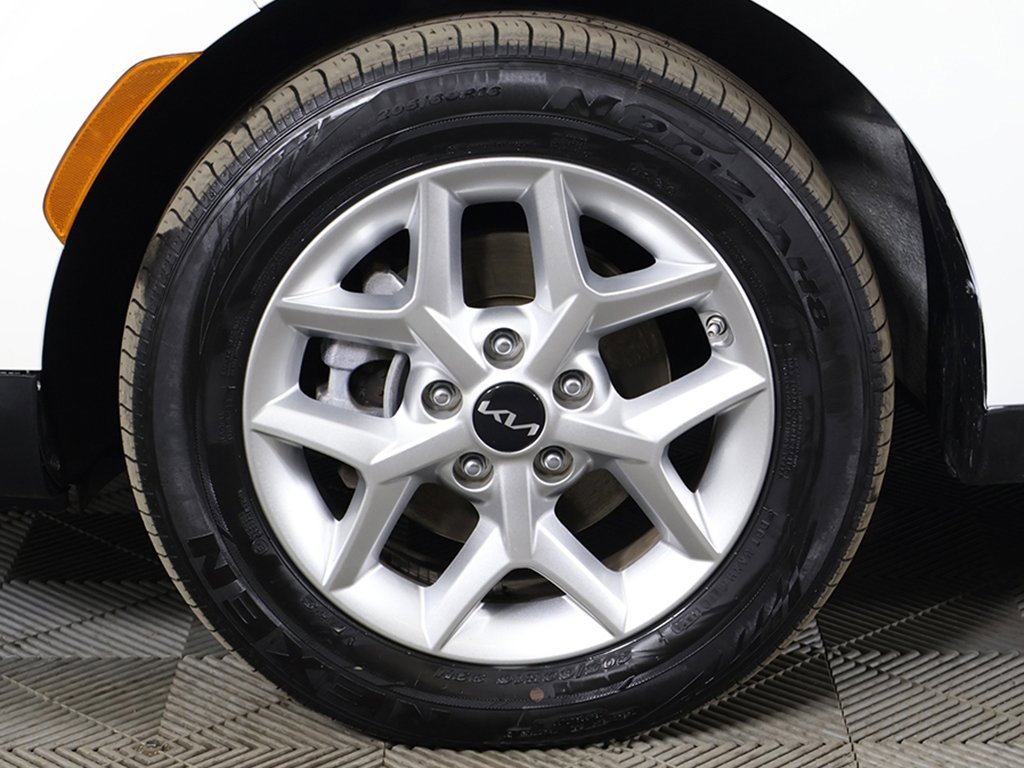 Used 2024 Kia Soul LX w/ Option Group 015 image 20