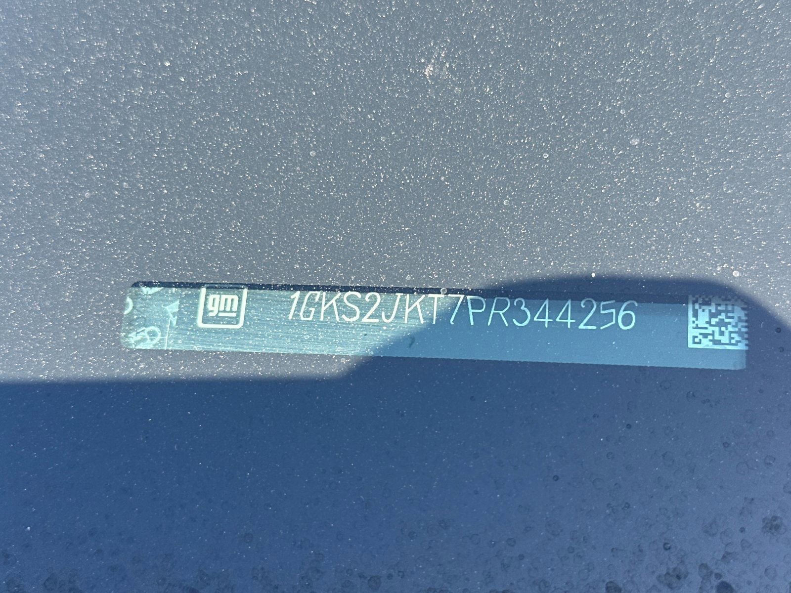 Used 2023 GMC Yukon XL Denali image 2